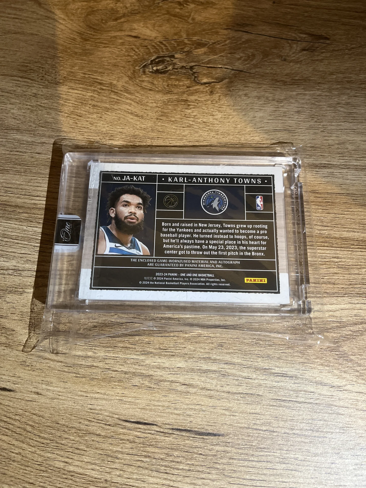 Karl-Anthony Towns hátlap